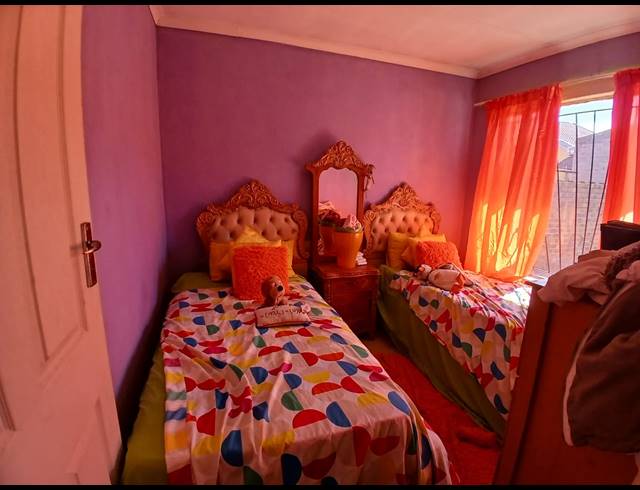 3 BEDROOM HOUSE FOR SALE IN EVATON WEST